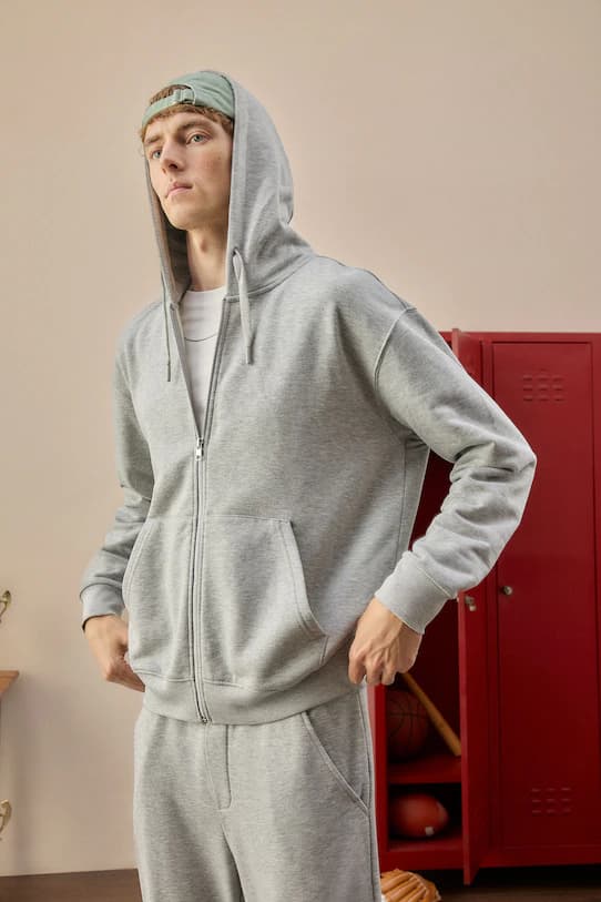 Relax Fıt Kapüşonlu İçi Yumuşak Tüylü Kalın Kumaş Fermuarlı Sweatshirt