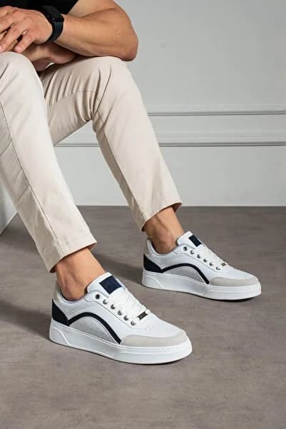 Beyaz Lacivert Delikli Erkek Sneaker