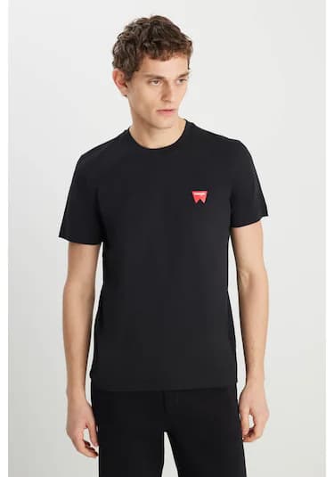 Wrangler Regular Fit Minimal Logo Siyah Erkek T-shirt Mw70md3001 Siyah