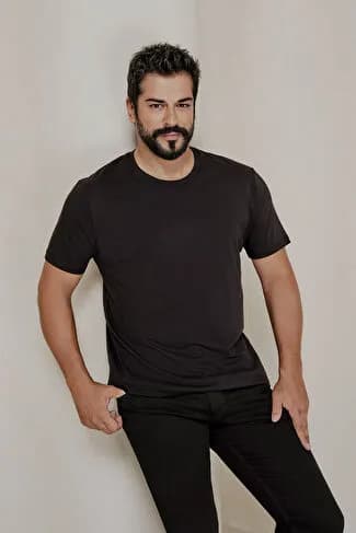 Altınyıldız Classics Erkek Siyah Slim Fit Dar Kesim Bisiklet Yaka Kısa Kollu Tişört