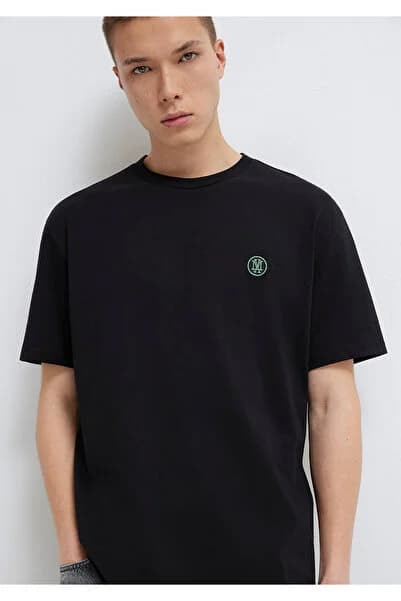 Logo İşlemeli Siyah Basic Tişört Loose Fit / Bol Rahat Kesim 067074-900